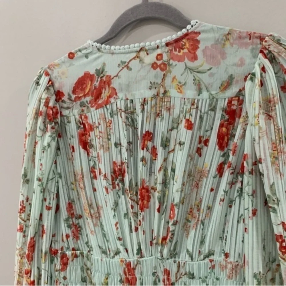 ✅ NWT By Timo Dress Plisse Mini Smocked Long Sleeve in Rose Garden Floral